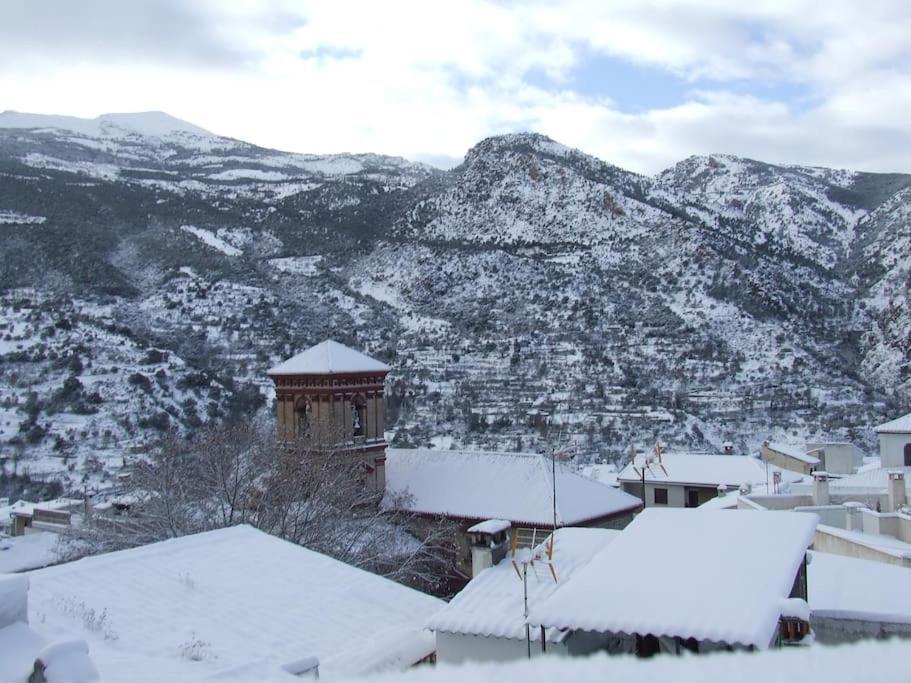 La Casa De Sensi Villa Guejar Sierra Exteriör bild